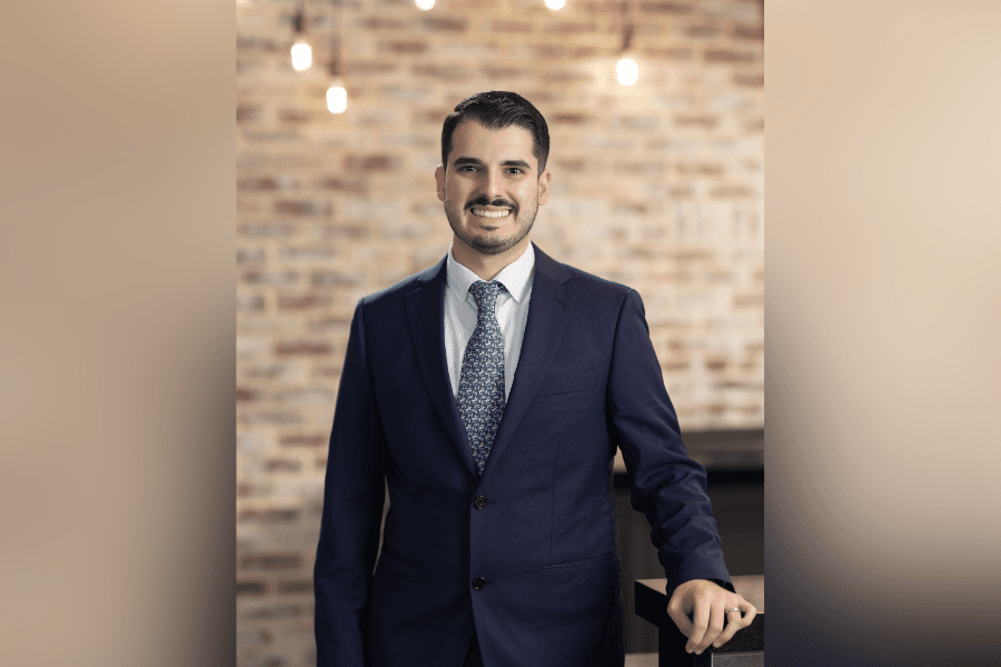 Dr. Mateo Alvarez is a Therapeutic Optometrist and Optometric Glaucoma Specialist at Landa Eye Center with over 8 years of experience in the optometric field.