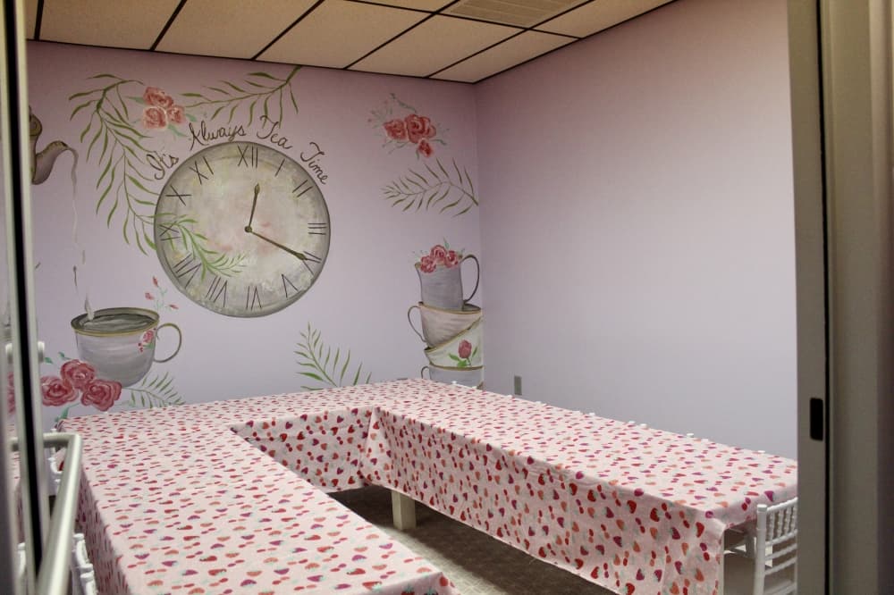 tea room 