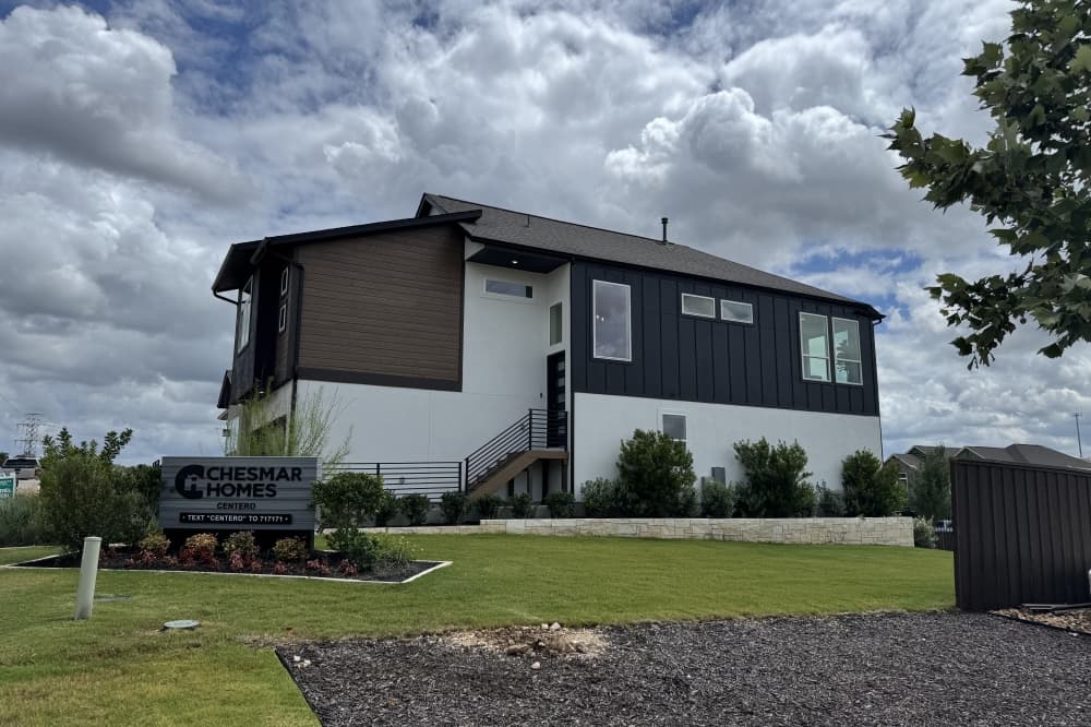 New housing development Centero at Stone Oak now selling properties
