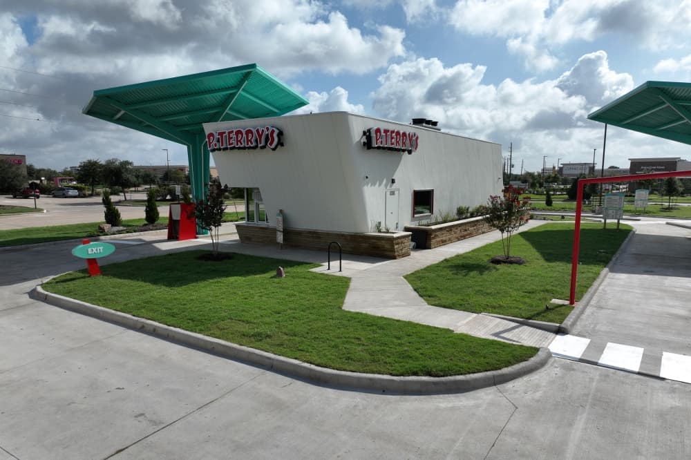  P. Terry’s Burger Stand opening 3rd Houston location in Richmond