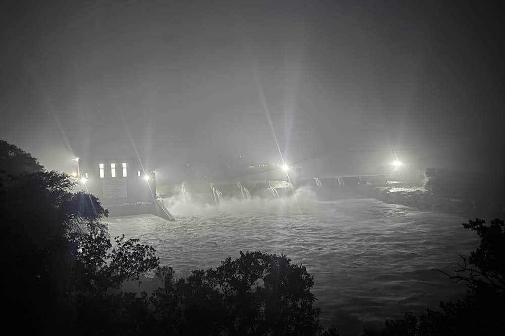 Updated: City of Austin extends closure of waterways through Tuesday, July 8