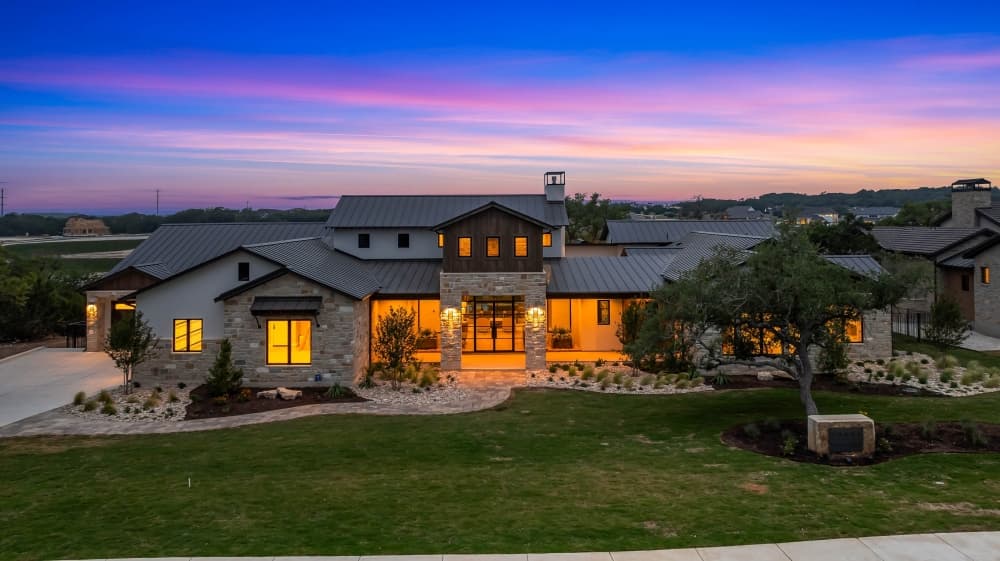 A Texas-sized turnout: George’s Ranch breaks records, welcomes thousands at grand opening