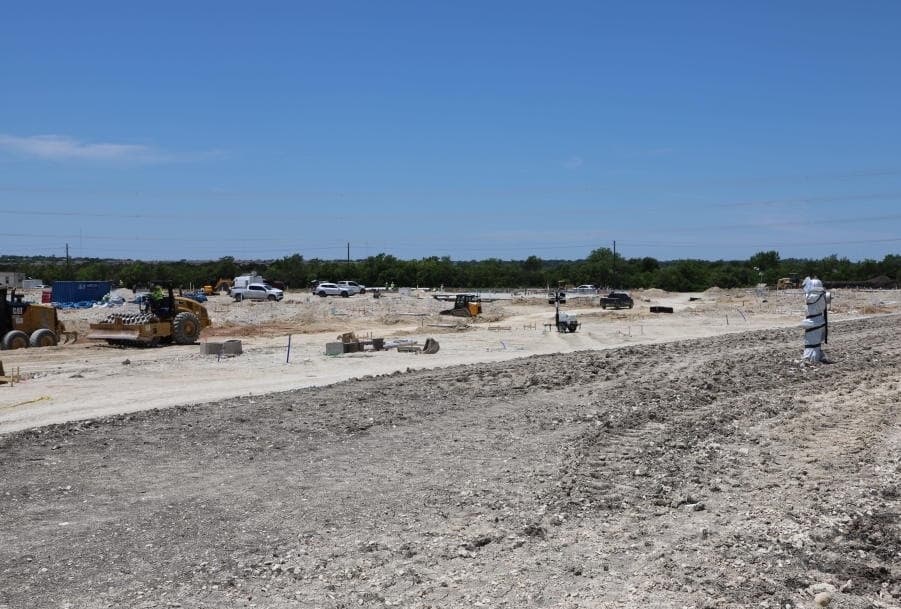 East Braker Lane extension work continues in Austin