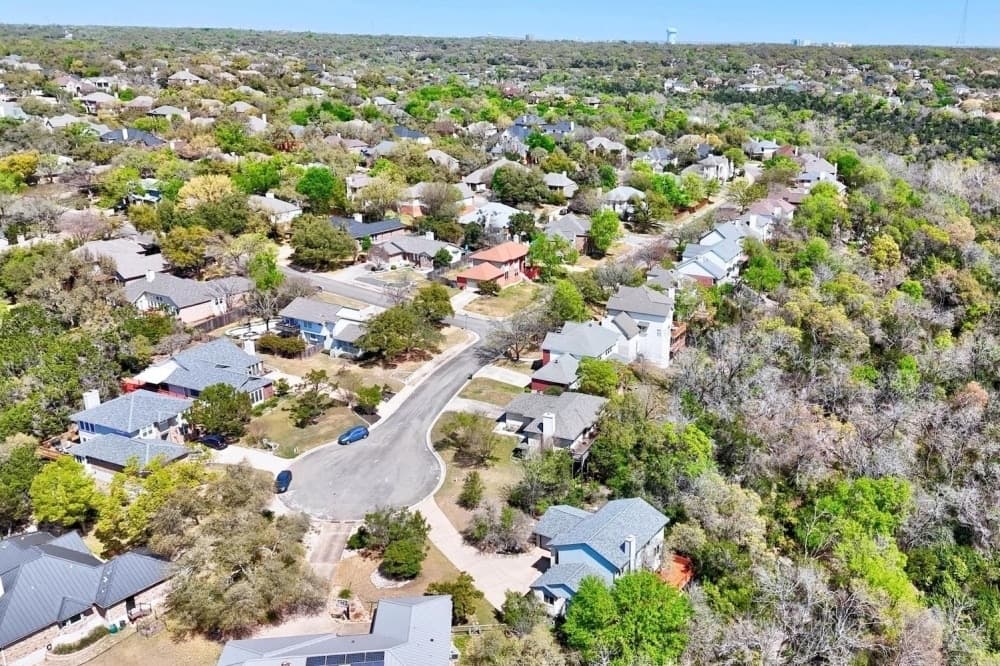 6 trending Austin-area stories: housing market slowdown, $200 million road construction underway in Round Rock and more
