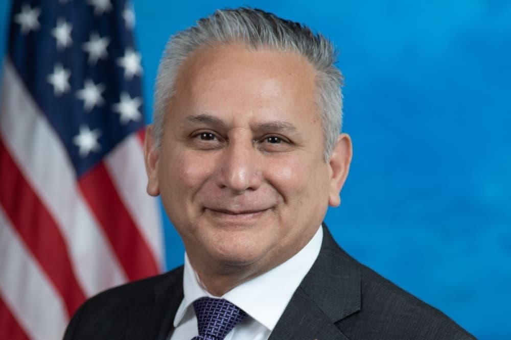 Schertz Mayor Ralph Gutierrez announces intention to seek re-election