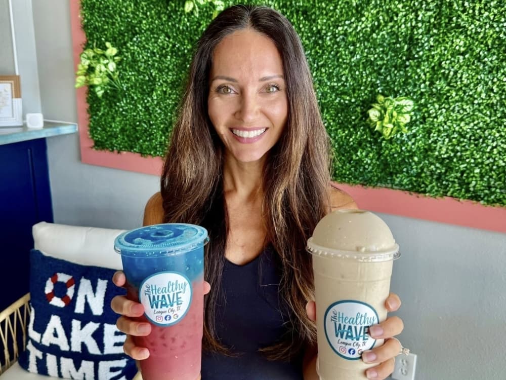 The Healthy Wave smoothie bar opens in League City