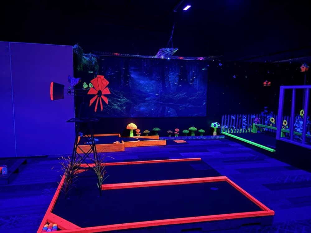 Kitfox’s Fun Center brings minigolf and laser tag to Liberty Hill 