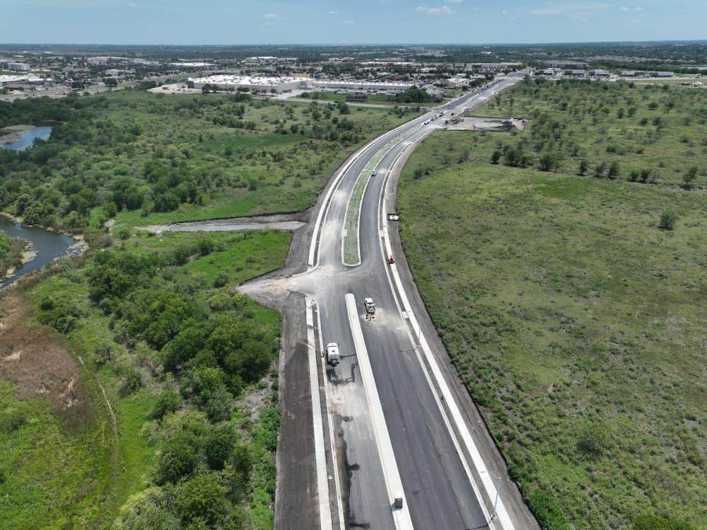 Marketplace Avenue to open as Kyle launches 2 more road projects
