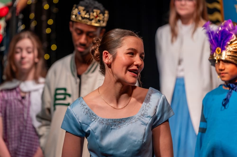 New Song School of the Arts enriches lives through music, visual arts, more