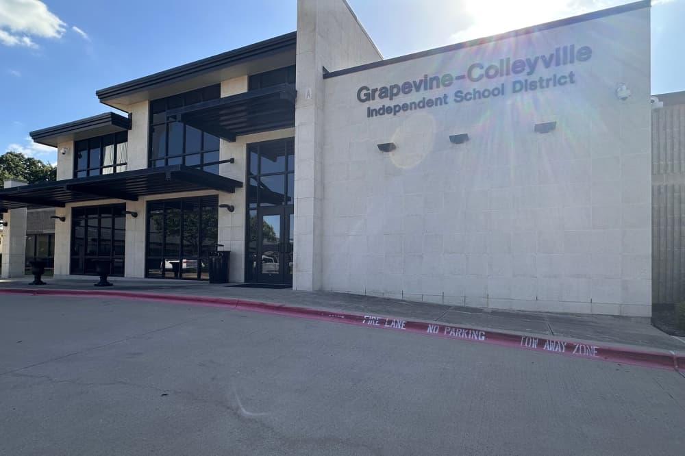 GCISD prohibits cellphones in school following Texas state law requirements