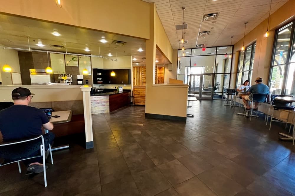 Dwell Coworking now offering spaces to Oak Hill community