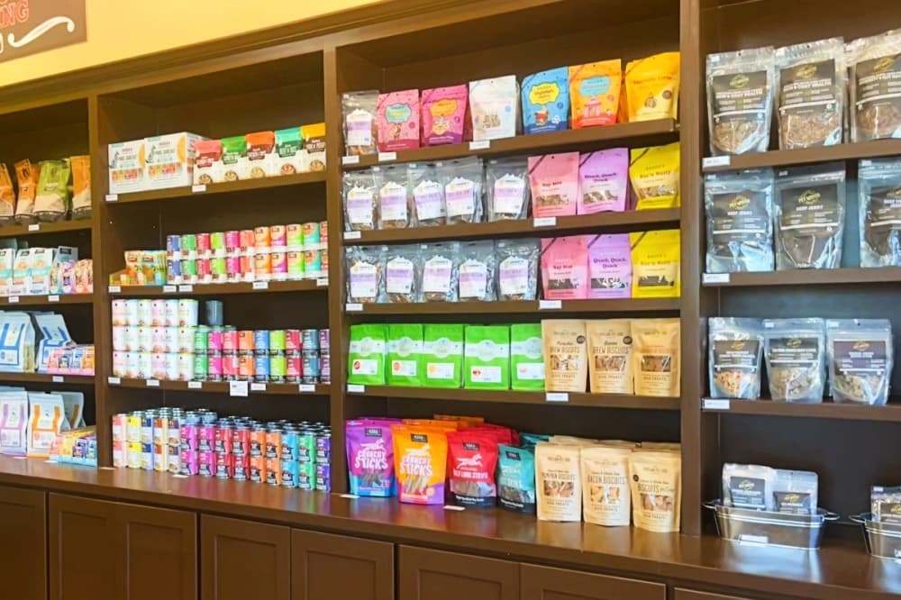 Pet Wants Roanoke now sells pet food, treats in Trophy Club