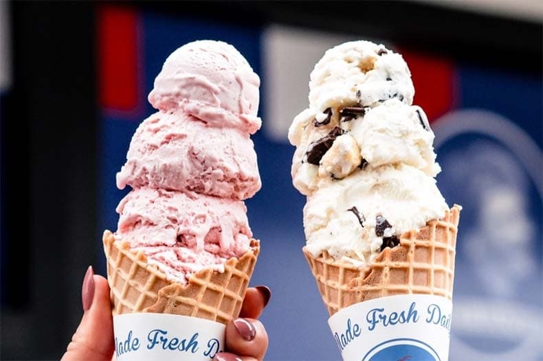 Handel's Ice Cream opens newest location in Heights