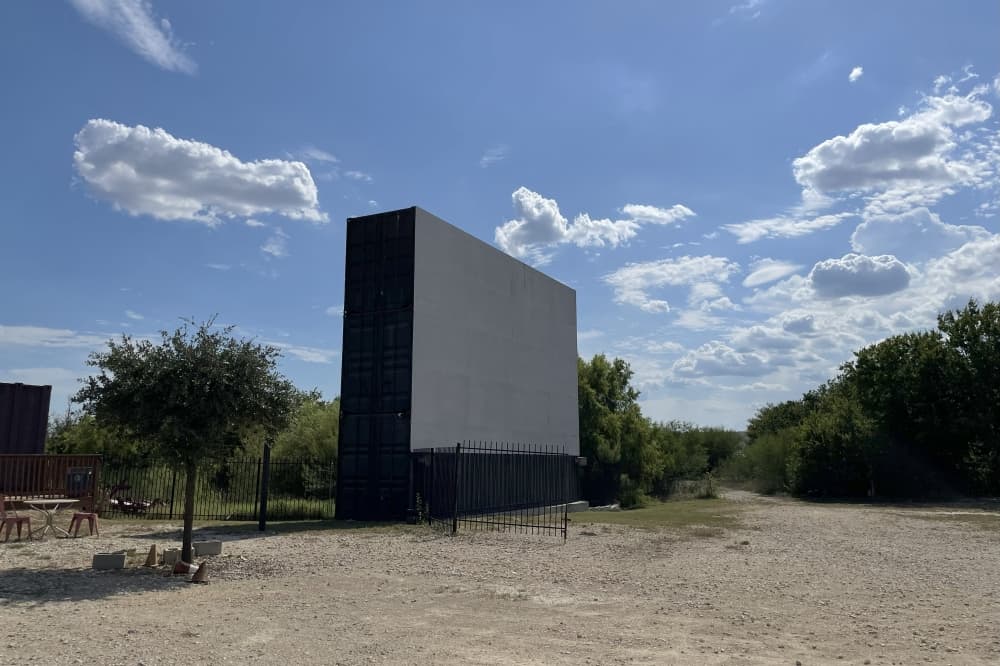 drive in movie screen