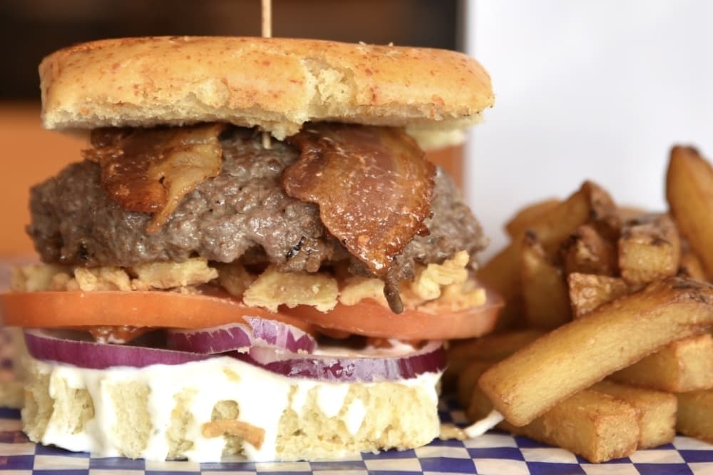 Independently-owned burger shop in Bay Area permanently closes