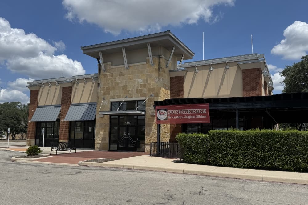 Mr. Crabby’s Seafood Kitchen and Bar to open NSA location in fall