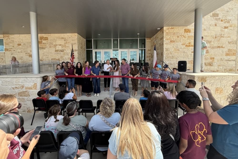 ribbon cutting