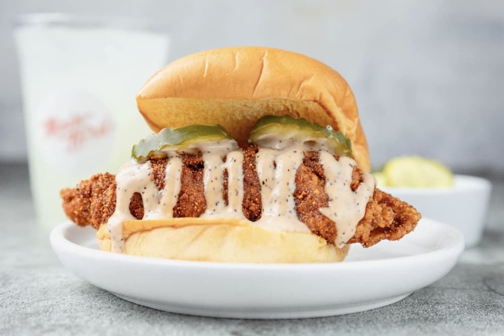 Main Bird cooks up hot chicken at new Washington Avenue location