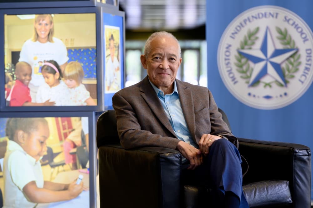 Houston ISD board OKs roughly $173K bonus for Superintendent Mike Miles