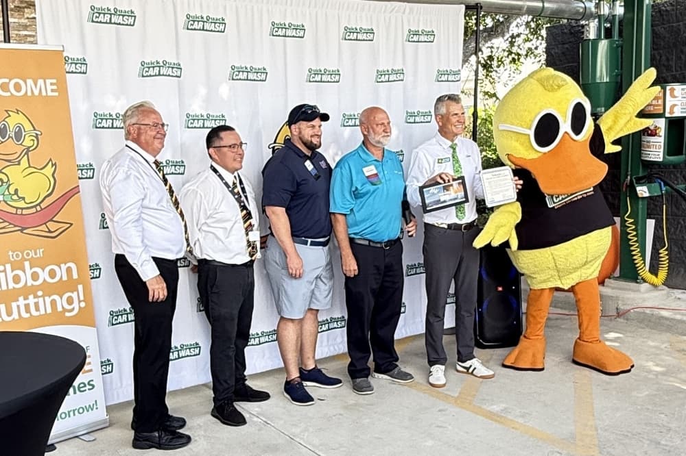 Quick Quack Car Wash opens in Clear Lake