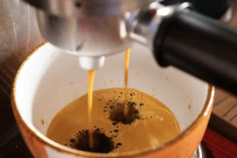 New coffee, wine bar replaces EQ Heights, focuses on serving local products