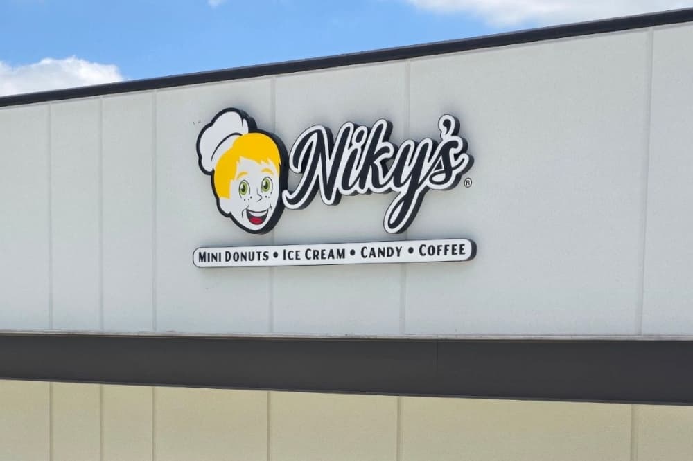 Niky’s Mini Donuts to bring sweet treats to Tomball with late summer opening