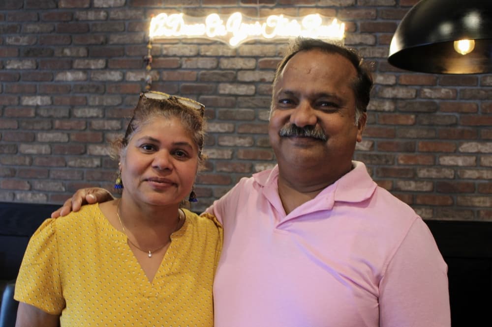 An image of the owners of the restaurant. 