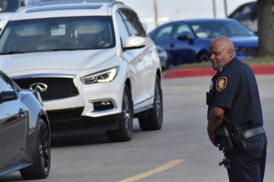 Fort Worth police officer