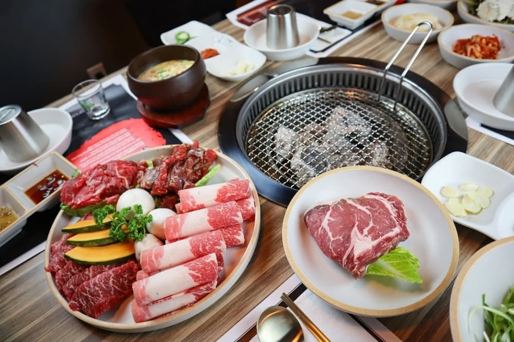 Handam BBQ opens second location in the Heights