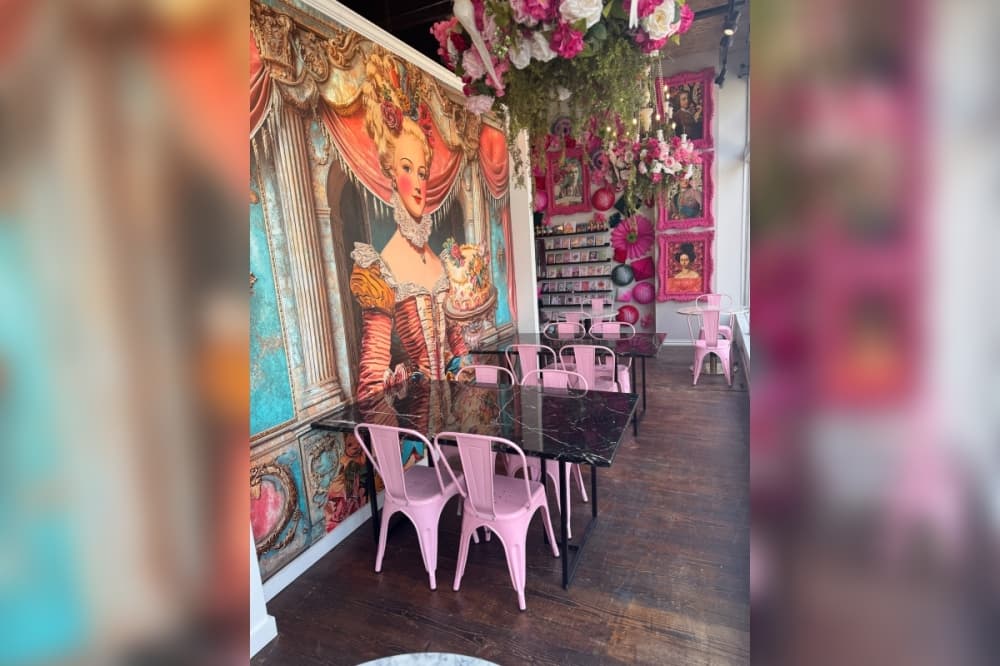 Seating area at Pinkitzel