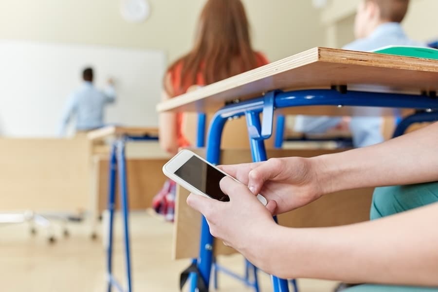 Tomball ISD greenlights new cellphone rules, library material standards, adds buses