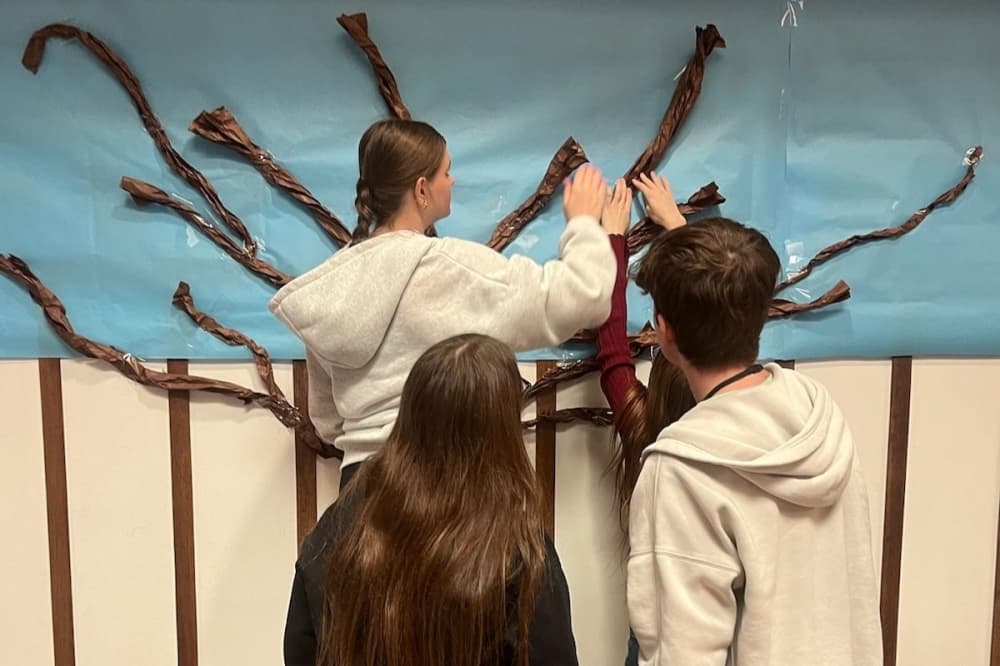Throughout the last year, TISD's Hope Squad hosted a mental health awareness week, stress relief activities and passed out kind notes to their peers. (Courtesy Tomball ISD)