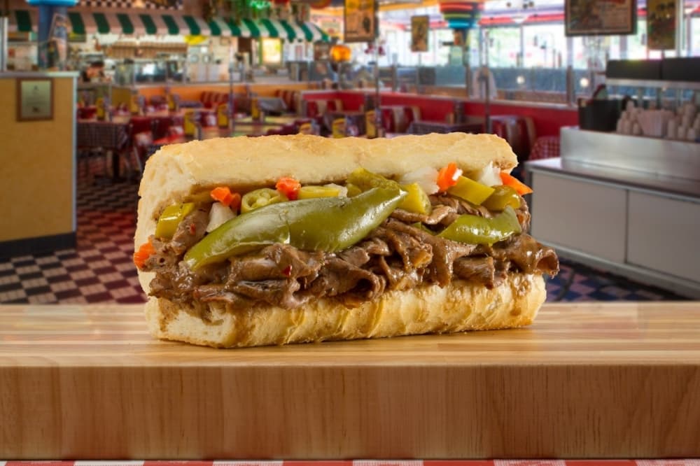 Portillo's to bring Chicago-style hot dogs to Tanger Outlets Fort Worth