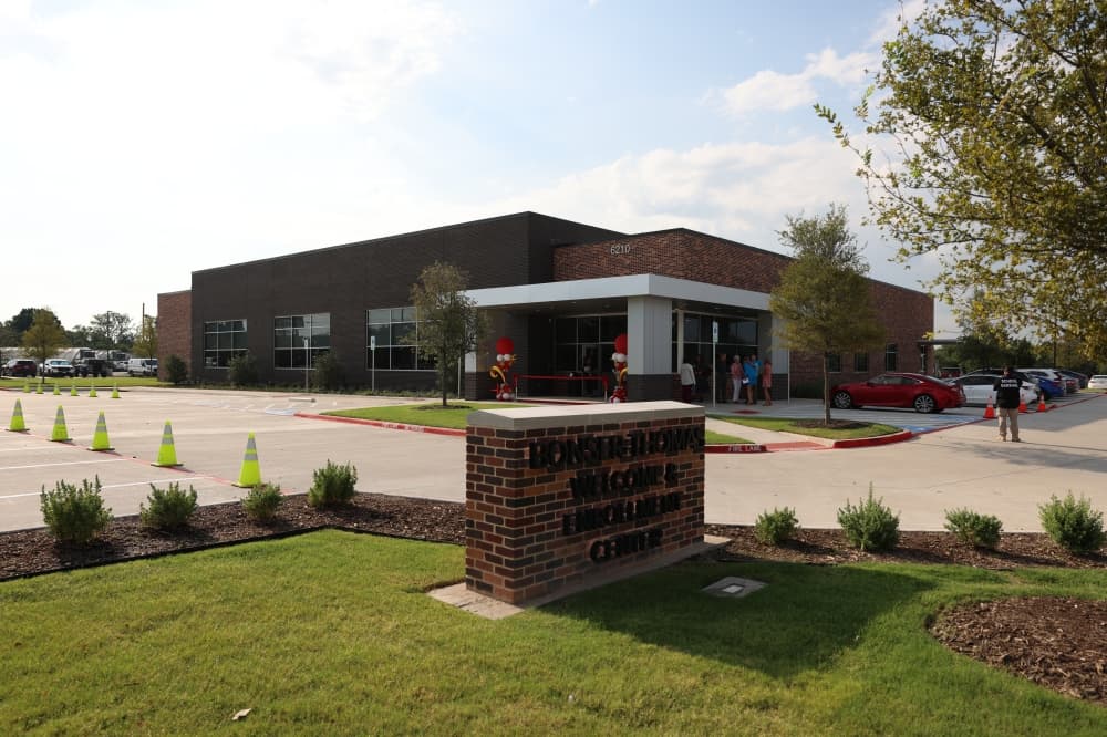 Plano ISD holds ribbon-cutting for new Welcome and Enrollment Center