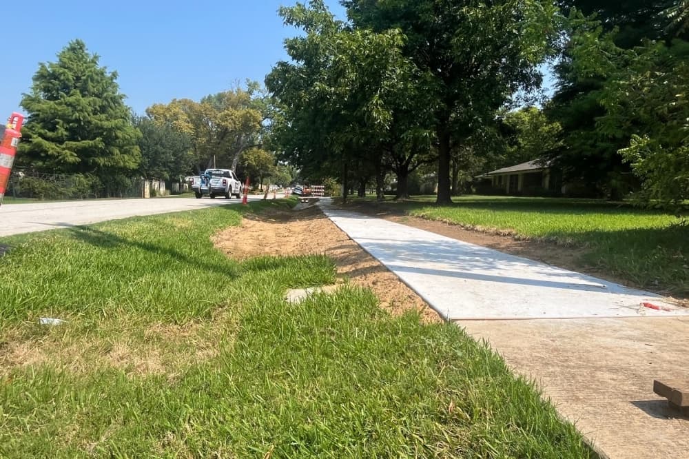 Sidewalk work underway on Montclair Drive, Bransford Road in Colleyville