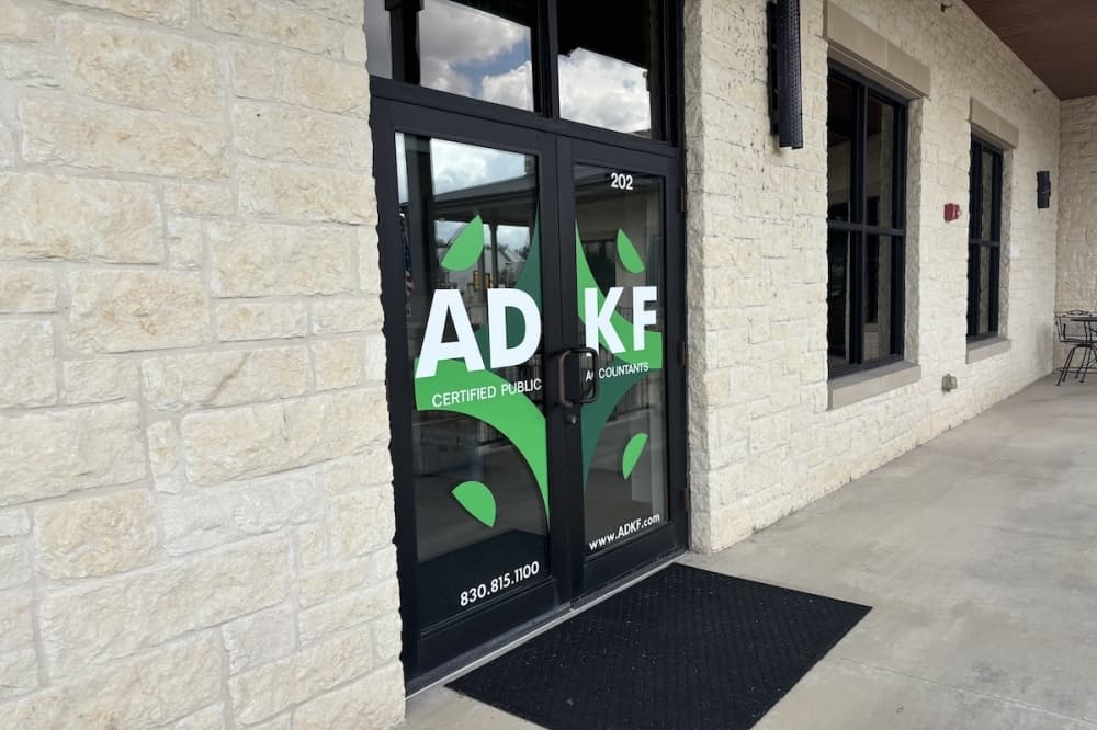Local accounting firm relocates in Boerne
