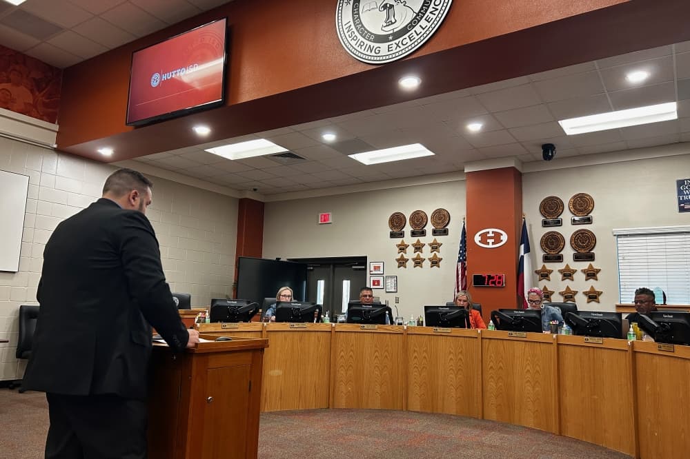 Hutto ISD adopts tax rate for FY 2025-26, keeps rate flat