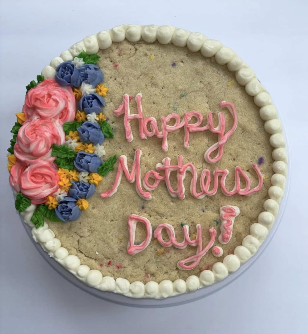 "Happy Mother's Day!" cookie cake with flowers