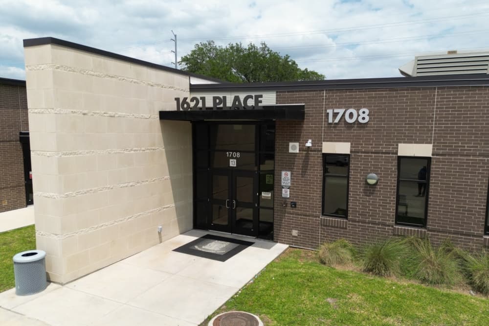 Lamar CISD to continue offering alternative graduation pathways