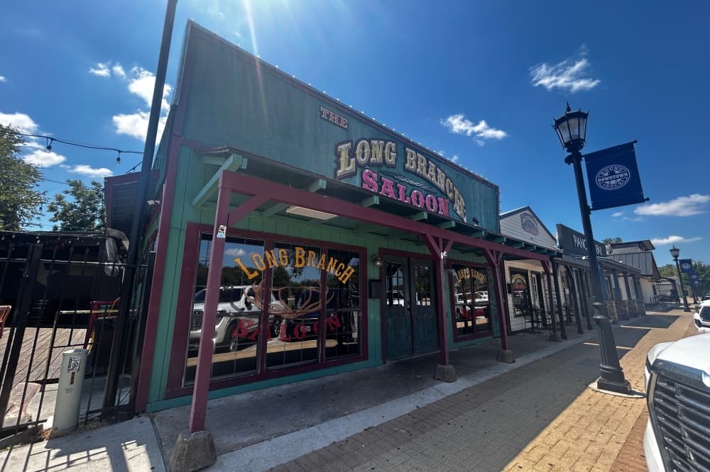 Long Branch Saloon to mark 10 years of operation in downtown Round Rock