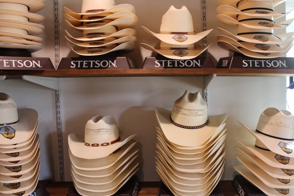 Buda's Southern Sky brings hats, jewelry and Western flair to Main Street