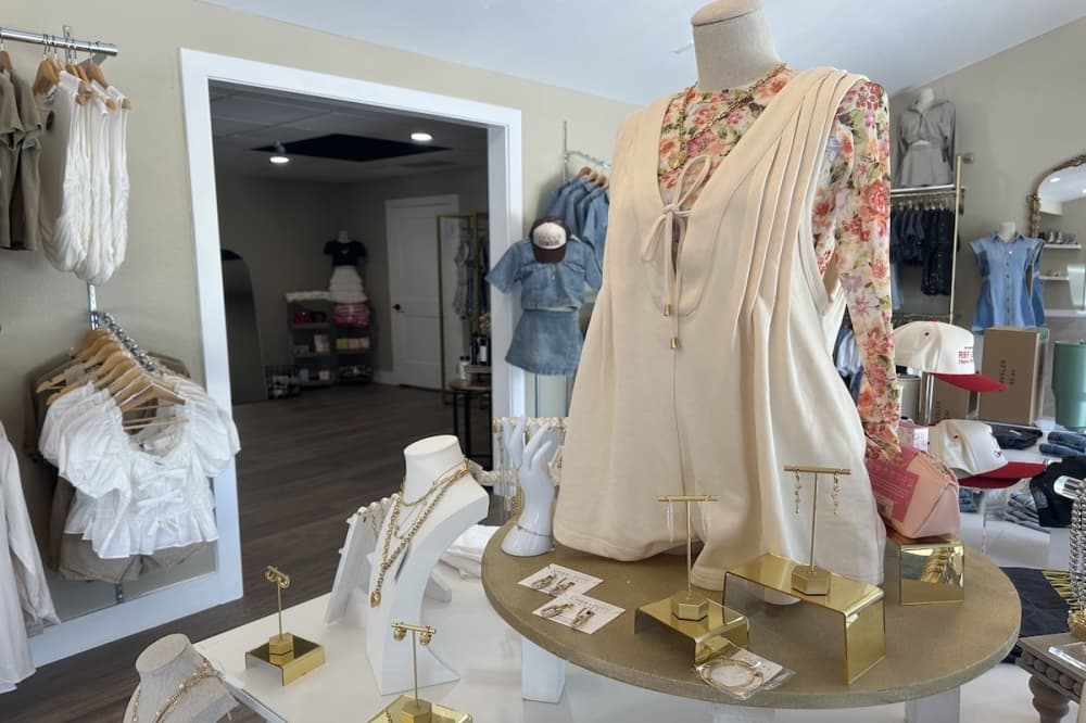 Love Story Boutique sells women's apparel. (Amira Van Leeuwen/Community Impact)