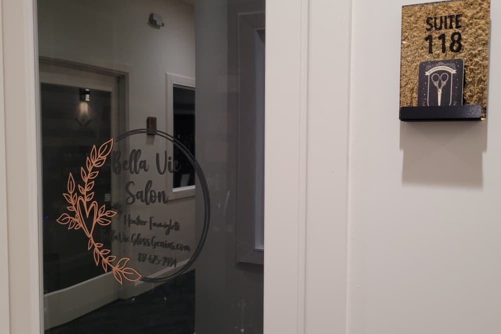 Bella Vie Salon now offering hair cutting, coloring services at new Keller location