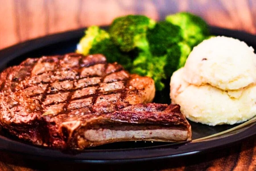 Ribeye steak 