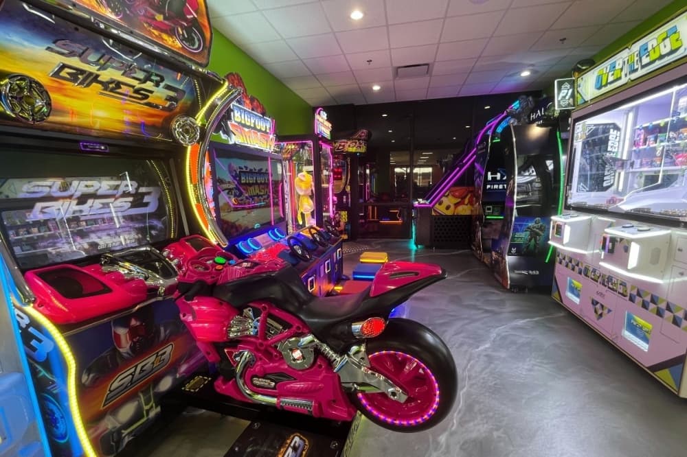 Grapevine arcade at Cicis
