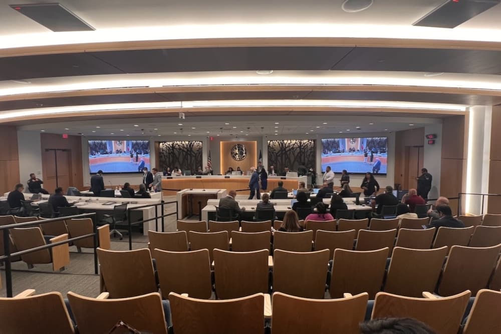 Harris County commissioners negotiate $81K pay raise for county's 8 elected constables