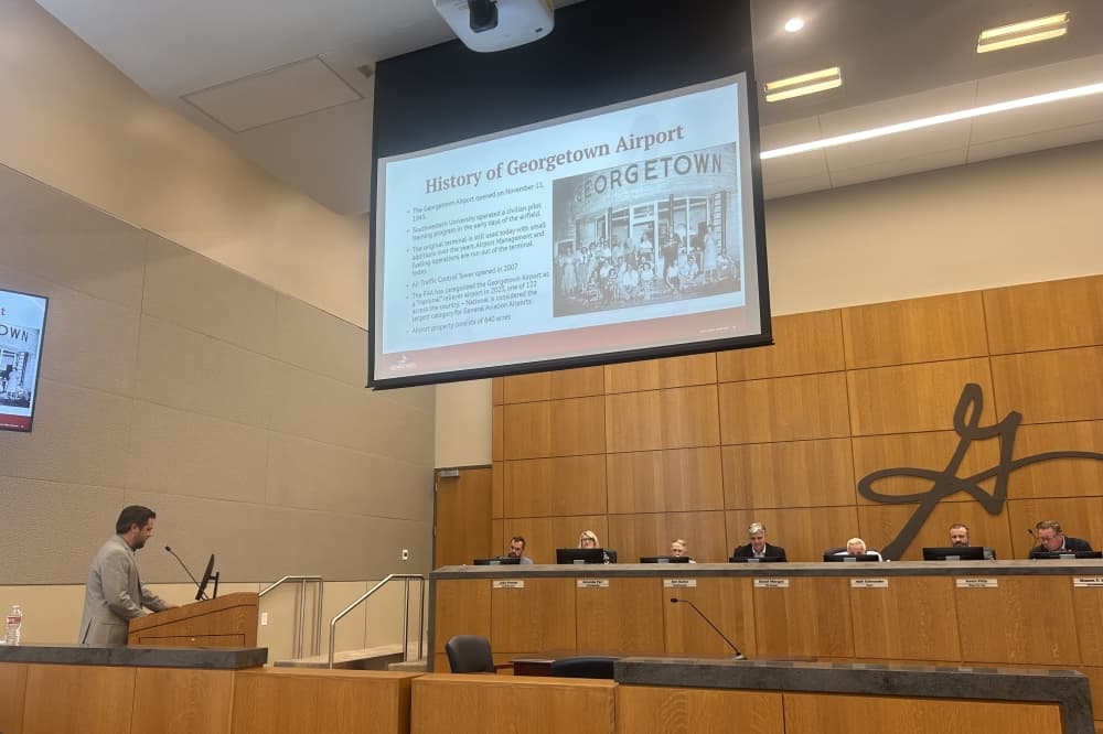 Georgetown considering changes to executive airport policy
