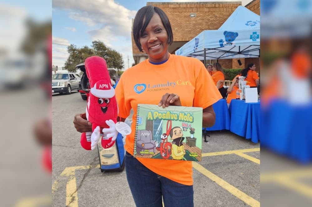 LaundroLab community event brings free laundry services and local resources to North Austin