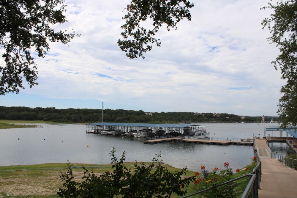 Lakeway delays decision on new Hurst Harbor Marina development