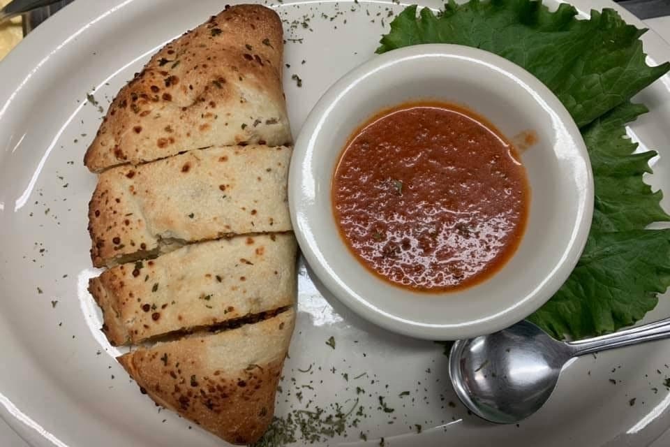 Nicole’s Italian Restaurant celebrates 20 years of cuisine in Porter